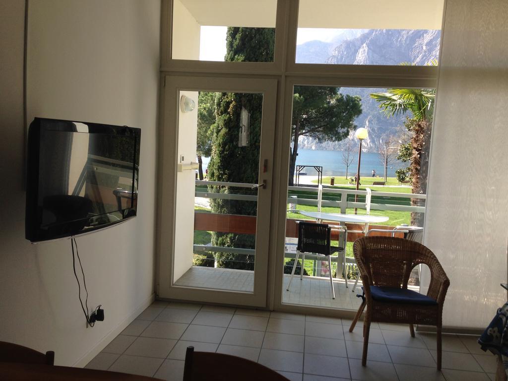 Appartement Lago Blu Riva del Garda Exterior photo